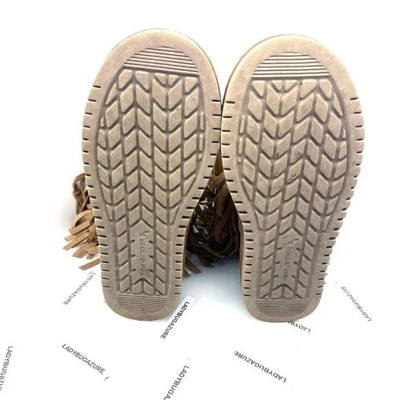 Koolaburra Tan Fringed Winter Boots - Picture 9 of 9